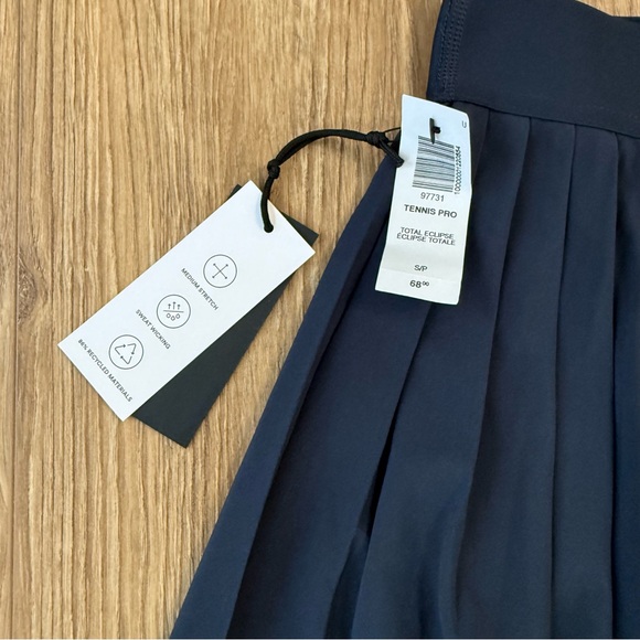 Aritzia TNA Navy Blue Tennis Skort - Picture 3 of 5